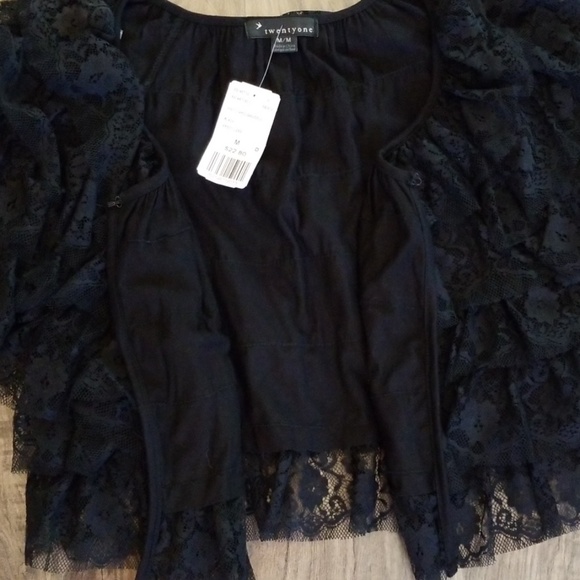 Black Lace Ruffled Cardigan - Picture 6 of 6